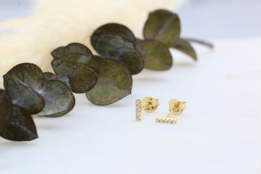 Petite CZ Bar Studs
