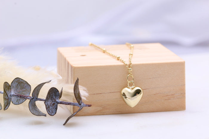 Satellite Chain Puff Heart Necklace