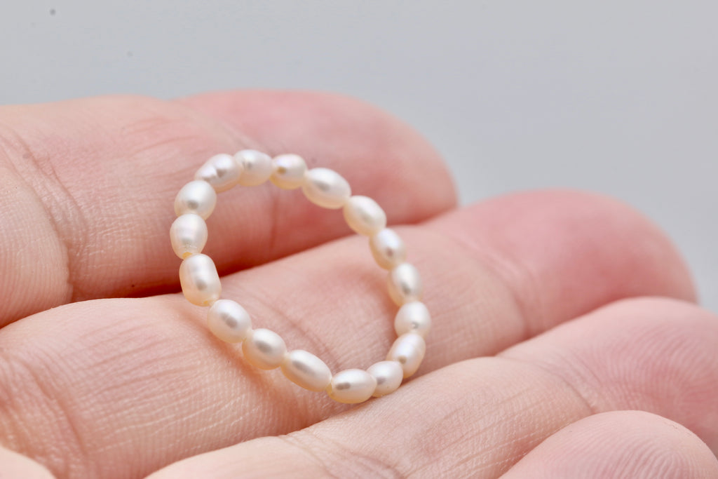 Elastic Freshwater Pearl Ring