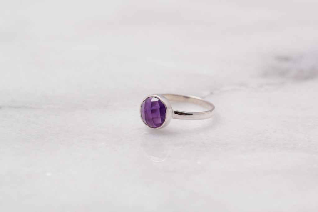 Round Gemstone Ring