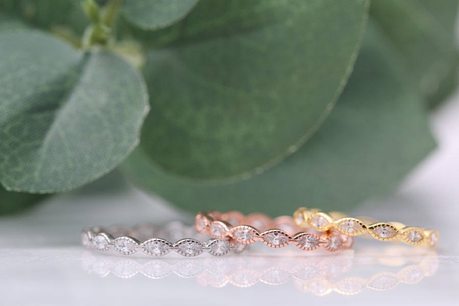 Pod Crystal Ring