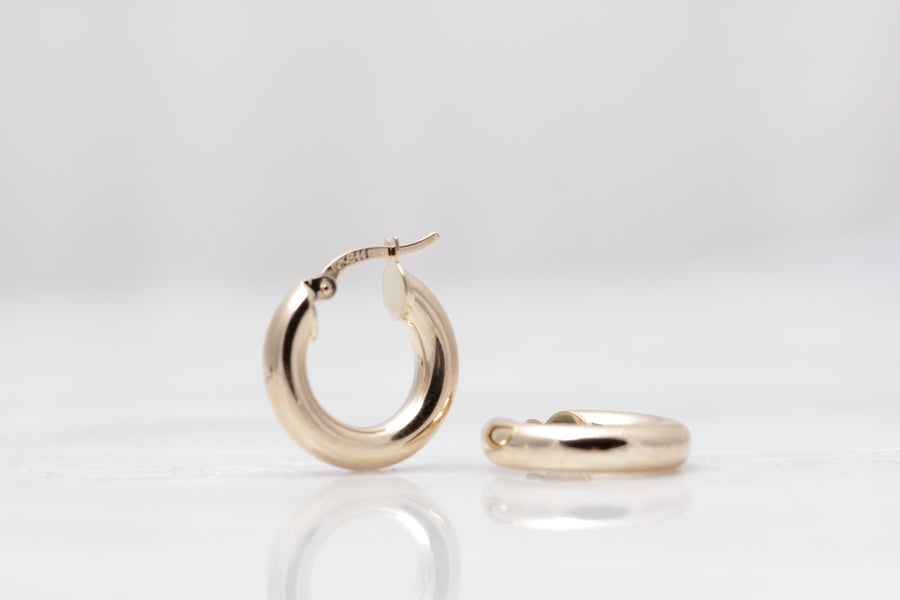 10K Petite Tube Hoops