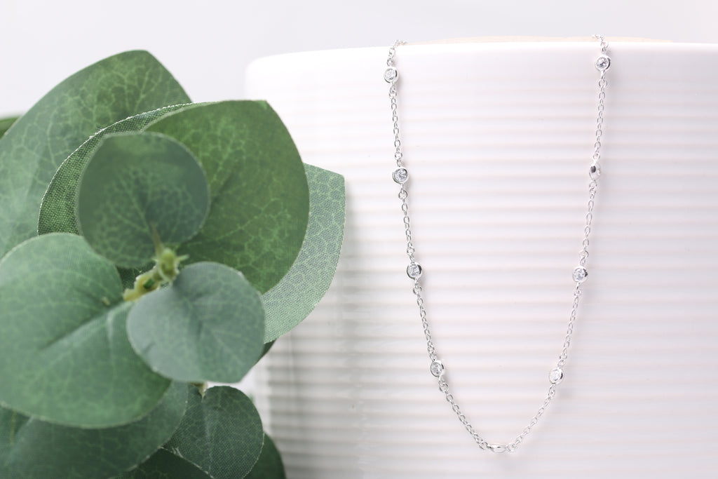 Bezel Crystal Choker