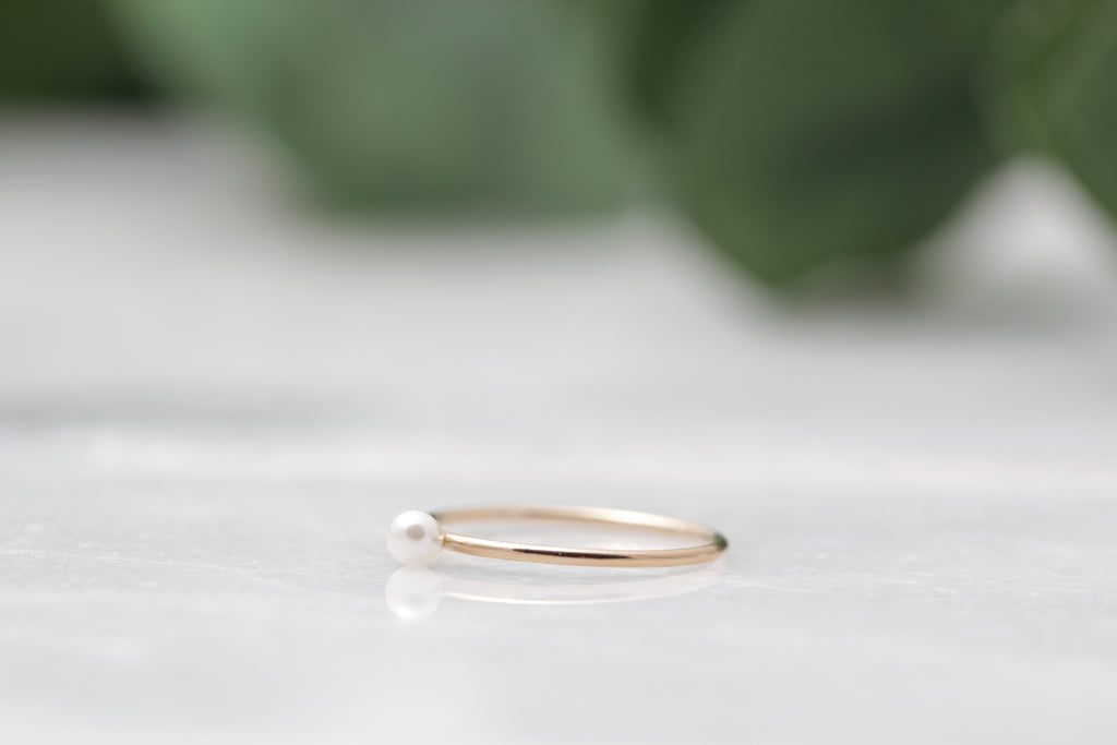 Snow White Pearl Ring