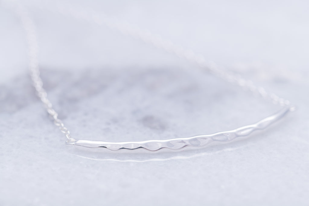 Twisted Bar necklace