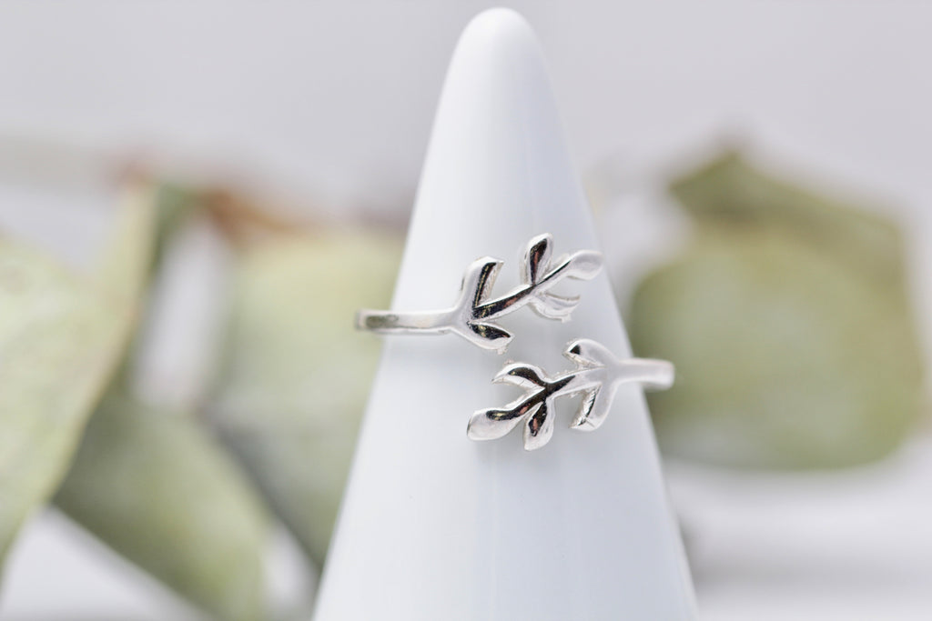 Leaf Wrap Around Ring