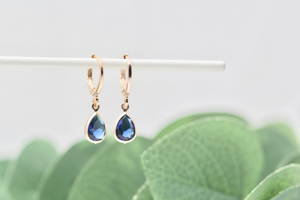 Teardrop Crystal Huggies