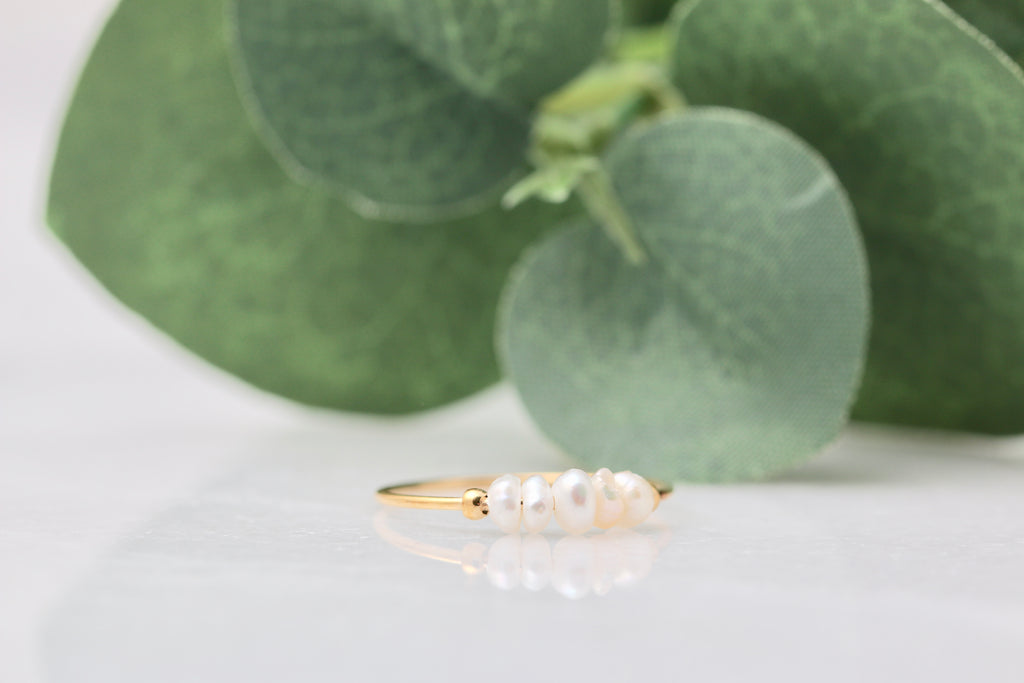 Petite Pearl Spinner Rings