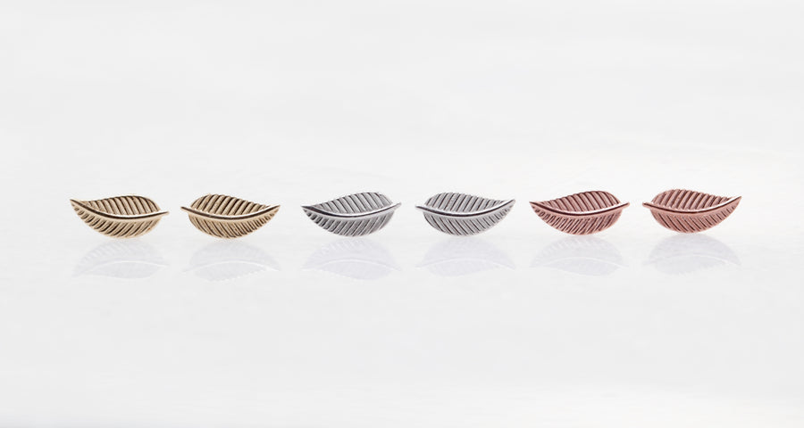 10k Leaf Studs